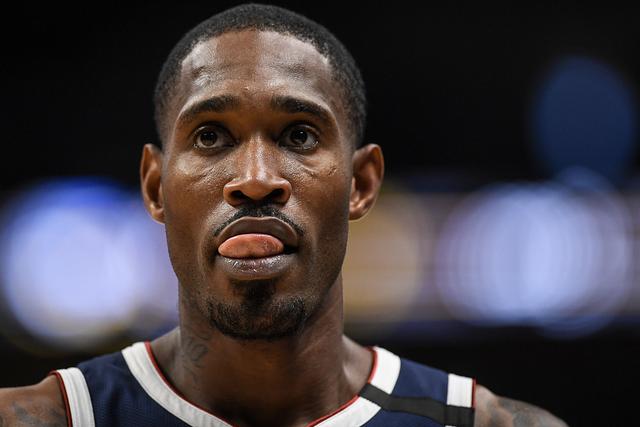 切尔西官方为韦斯利庆生 22年加盟至今只踢了32场